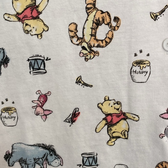 Disney Winnie the Pooh sleep shirt - Picture 3 of 7